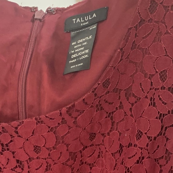 Burgundy lacy dress - Picture 2 of 2